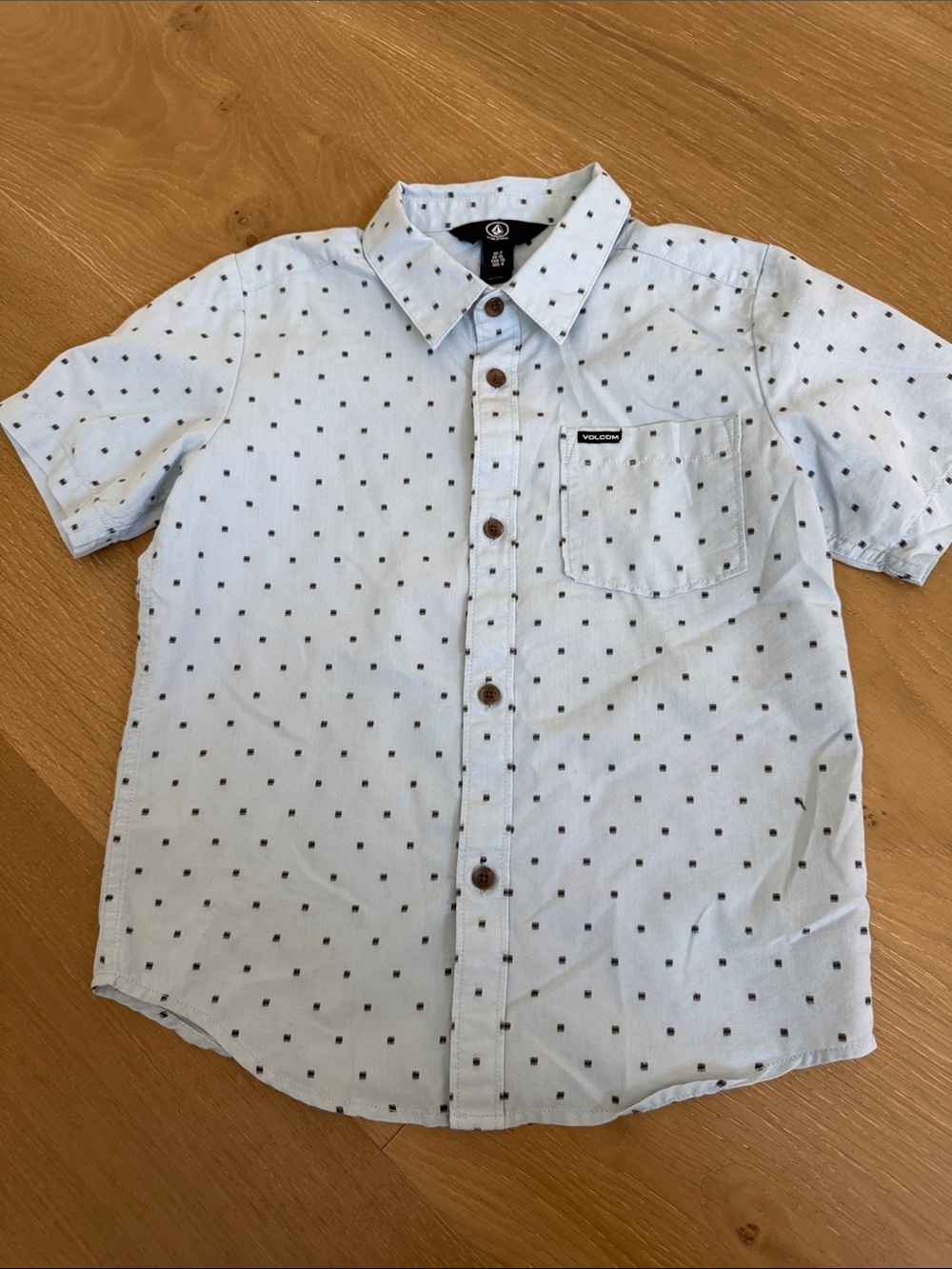 Volcom Light Blue Short-Sleeve Button-Up with Black Dot Print